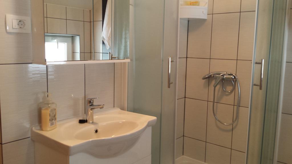 Guesthouse Rupcic Грабовац Экстерьер фото